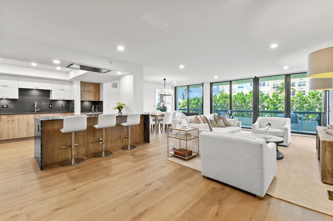 Foto del edificio - 2660 S Ocean Blvd