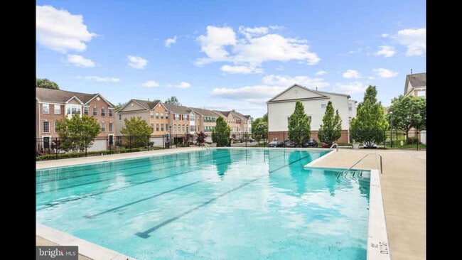 Photo - 65 Two Rivers Dr Townhome