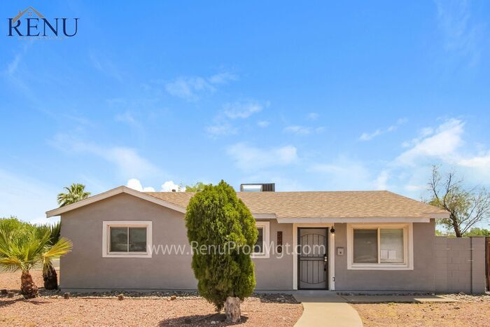 Primary Photo - Available Now! Single Story 3 Bed, 2 Bath ...