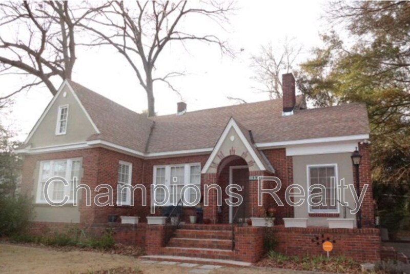 Foto principal - 1721 St Elmo Dr