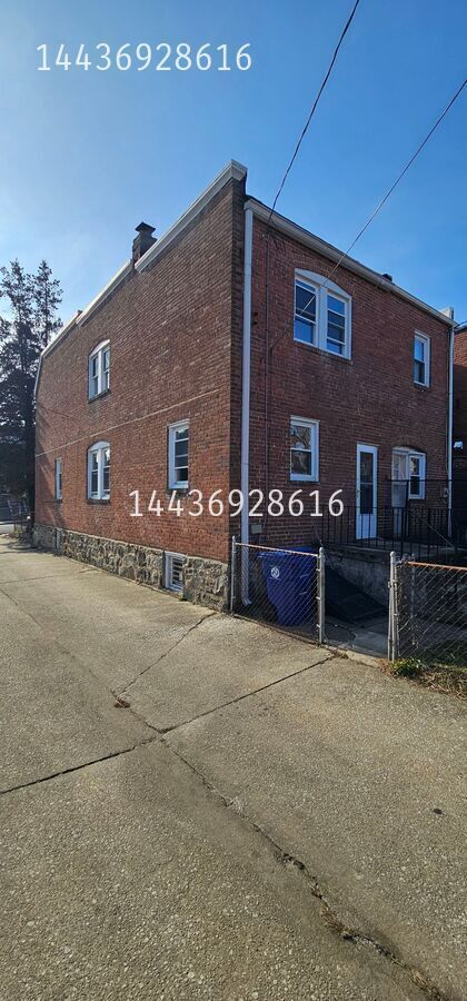 Building Photo - 3900 Colborne Rd