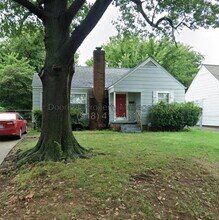 Building Photo - 2627 E 15th Pl