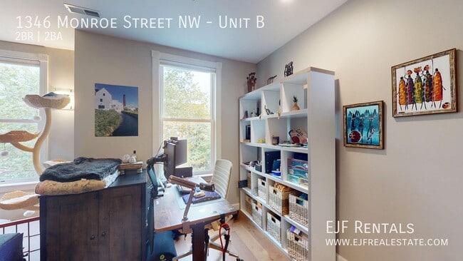 Building Photo - 1346 Monroe St NW