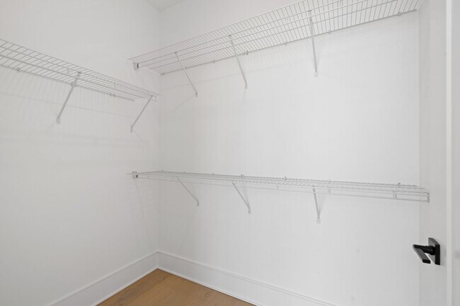 Foto del edificio - 788 West Marietta St NW