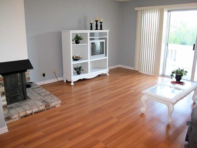 sala de estar - 3405 Norton Way