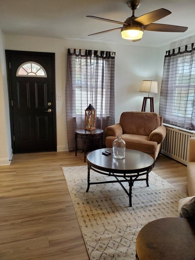 Photo - 103 N 3rd St Apartment