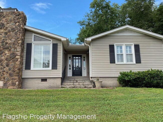 Building Photo - 3 br, 2.5 bath House - 807 Knollwood Drive