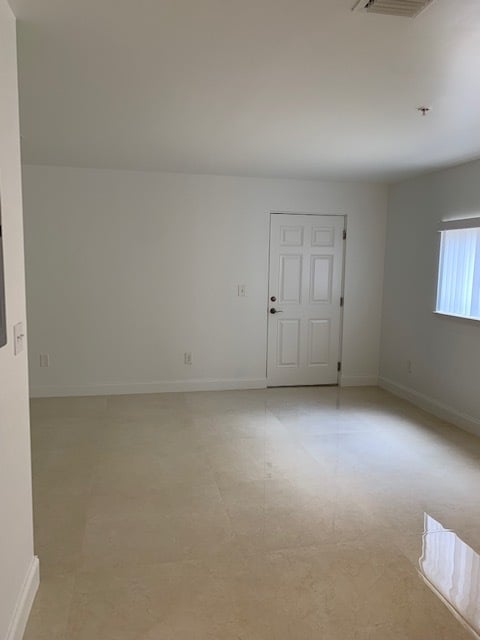 Building Photo - 4121 NW 88th Ave