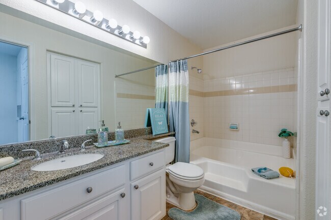 La Jolla, 1 BR, 1 BA - 730 SF - Palm Villas at Whitney Ranch