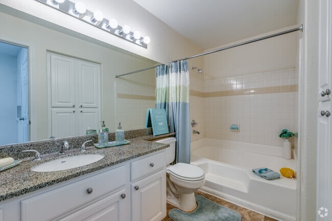 La Jolla, 1 BR, 1 BA - 730 SF - Palm Villas at Whitney Ranch