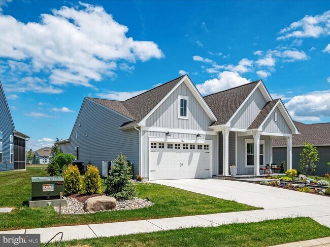 Building Photo - 124 Nighthawk Dr