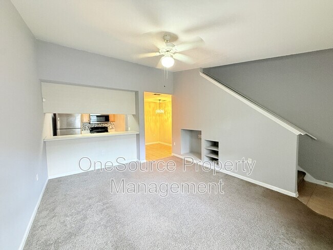 Foto del edificio - 2738 W Tharpe St