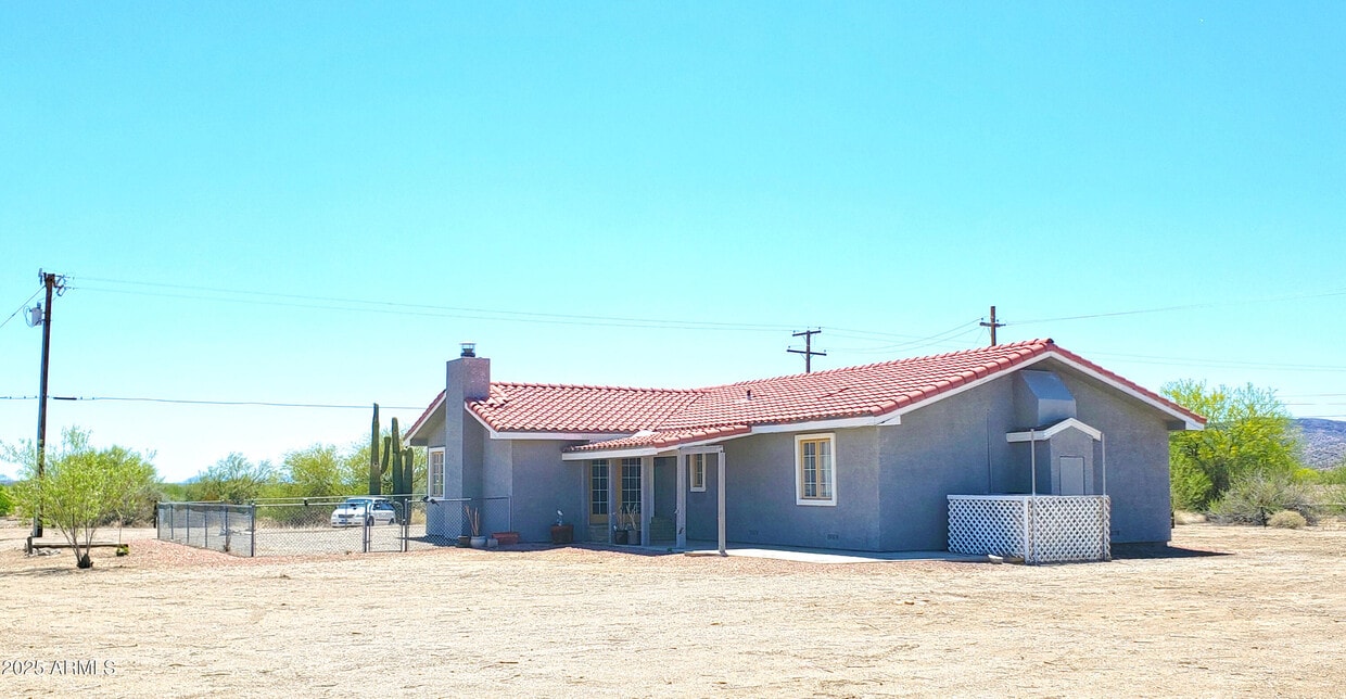 Primary Photo - 69762 Old Bell Rd