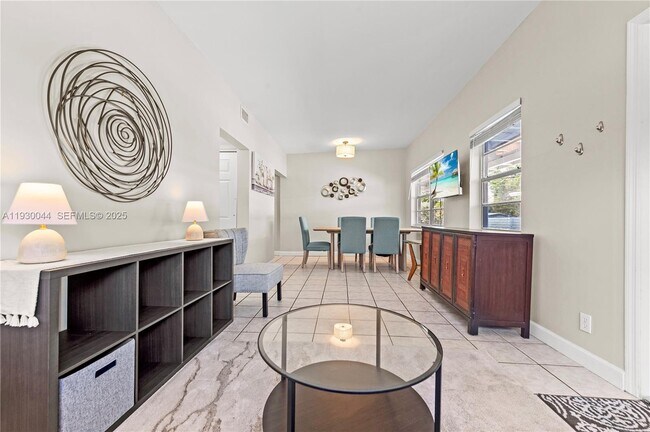 Foto del edificio - 1125 NE 5th Ave