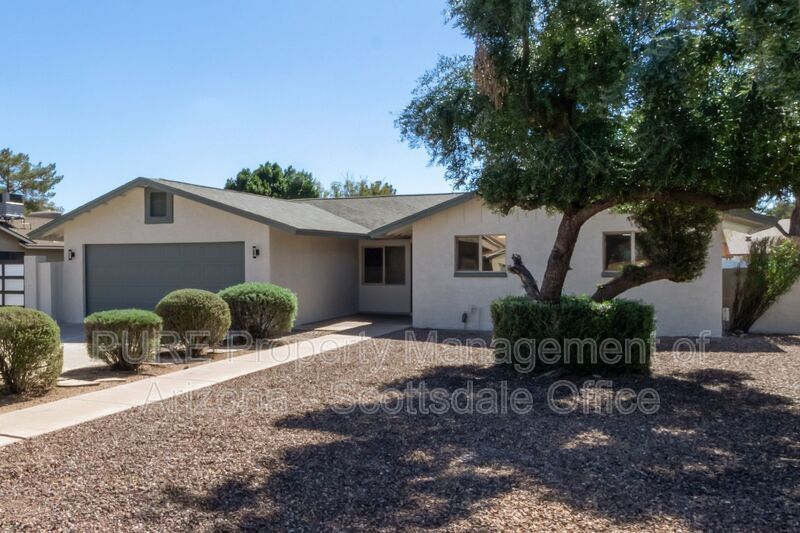 Primary Photo - 5723 E Estrid Ave