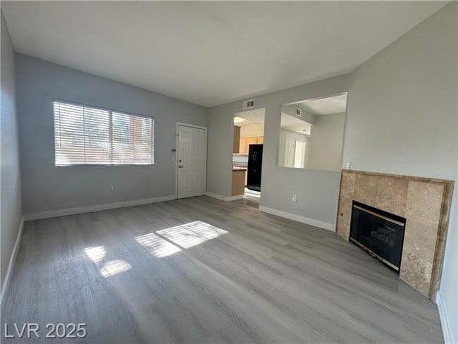 Building Photo - 5250 S Rainbow Blvd
