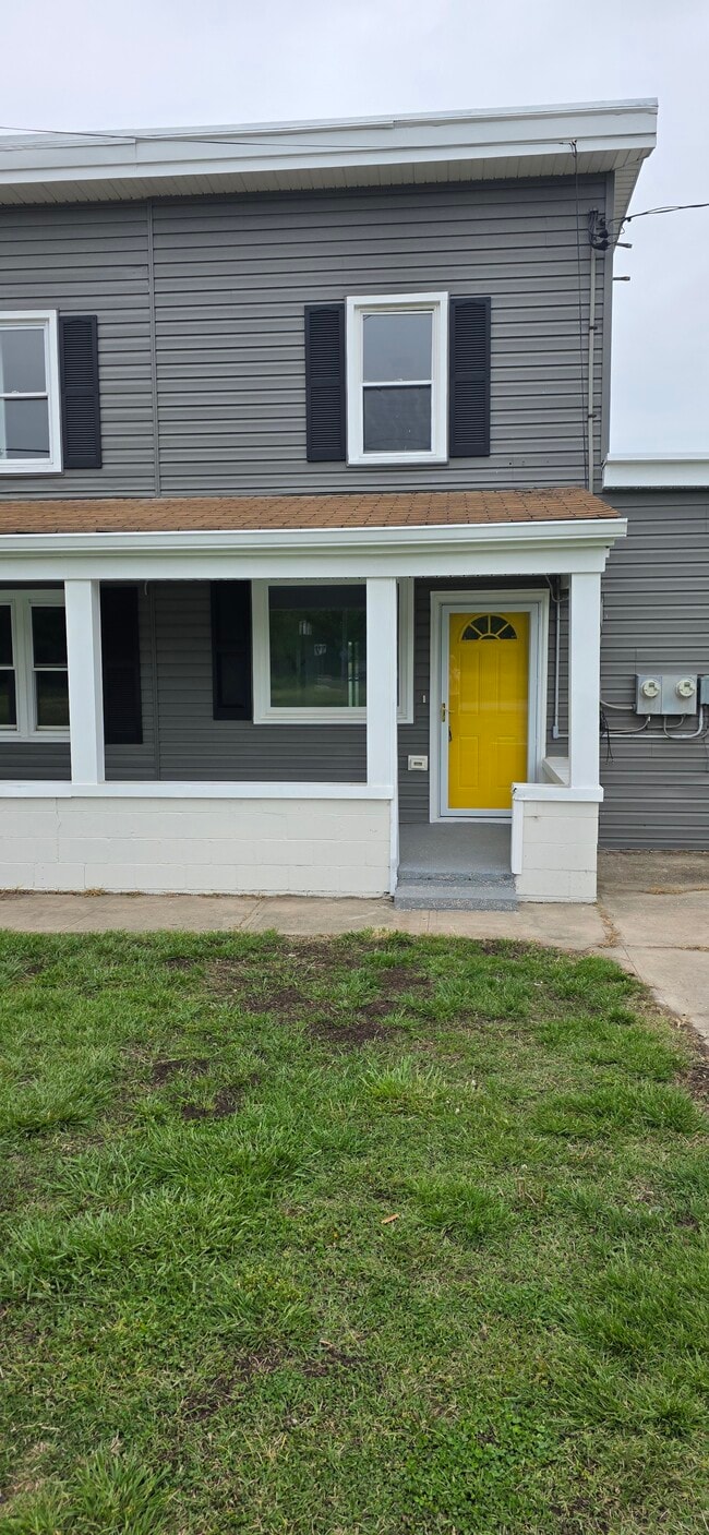 Building Photo - 6510 N Point Rd