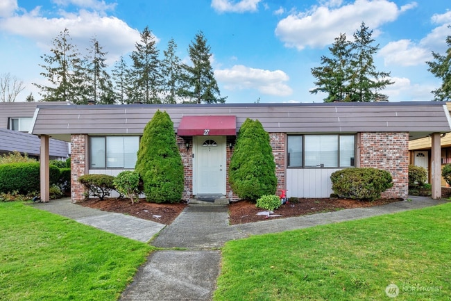 Building Photo - 27 147th Ave SE
