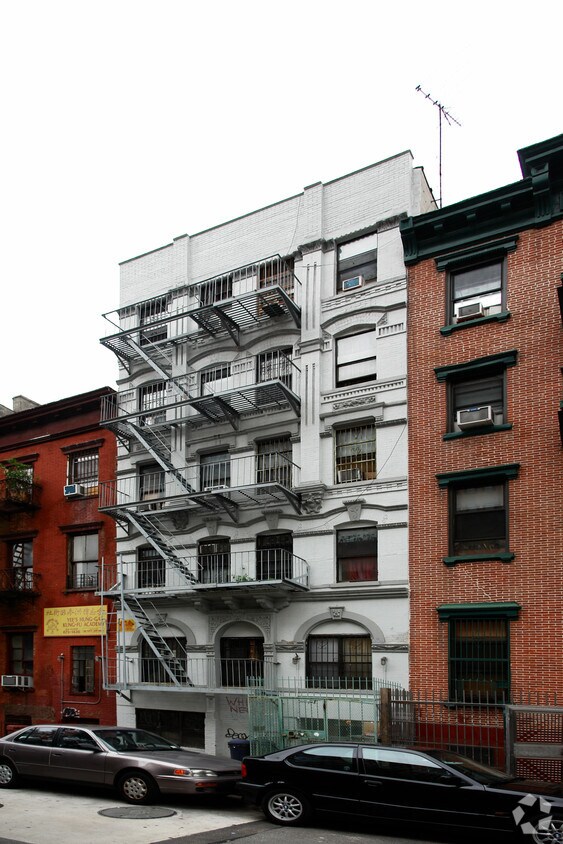 Foto del edificio - 199 Henry St