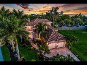 Building Photo - 1102 Horizon View Dr