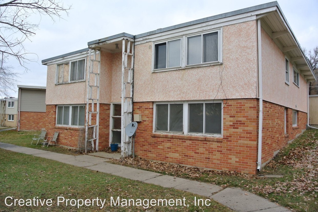 Primary Photo - 1101 Delmar Ct NW
