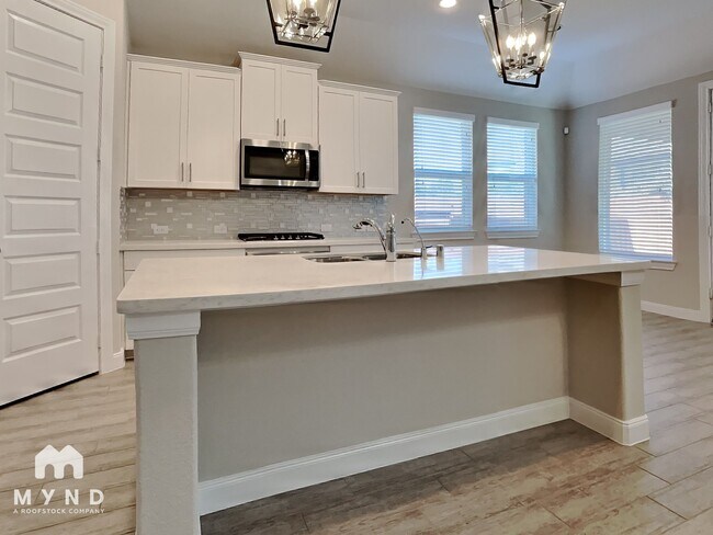 Foto del edificio - 24622 Windmill Canyon Ln