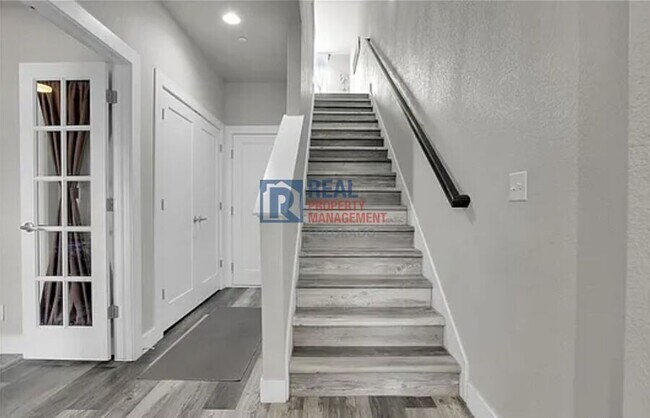 Foto del edificio - 7040 W Alaska Dr