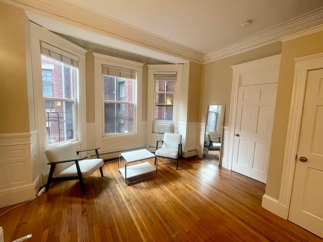 Foto del edificio - 591 Beacon St