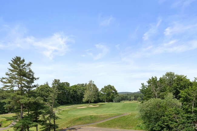 The Golf Club of Farmington - 788 Farmington Ave