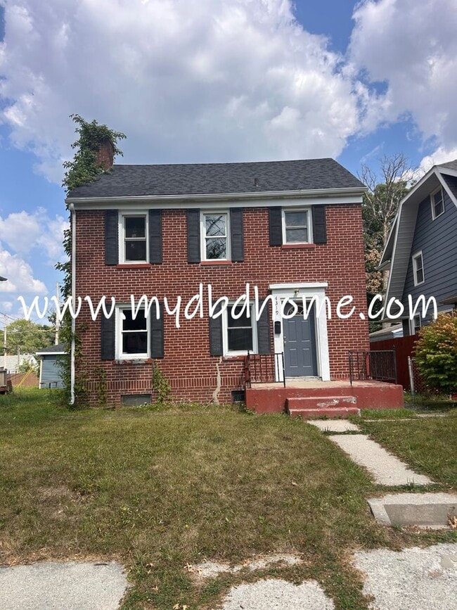 Building Photo - 4319 S Park Dr