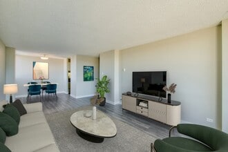 Building Photo - Mayfair Place Apartments