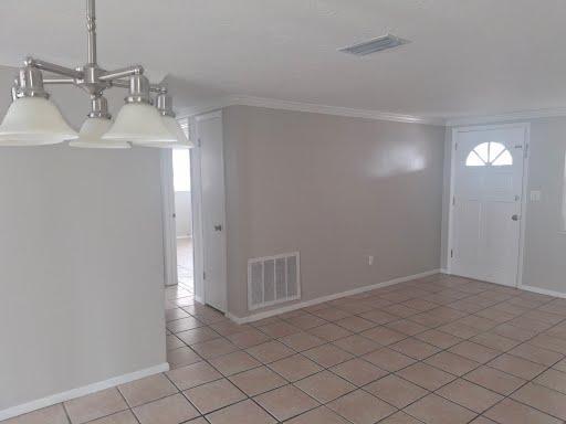 Building Photo - 3538 Garfield Dr