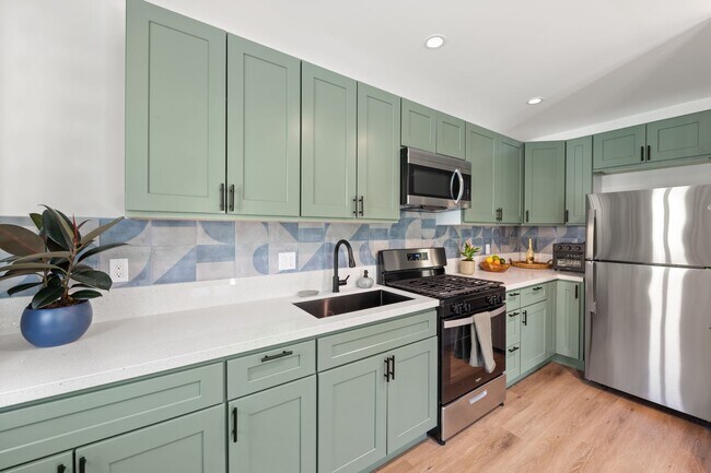 Foto del edificio - AVAILABLE NOW! Stunning Remodeled 1 Bed 1 ...