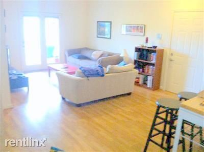 Building Photo - 3 br, 1 bath  - 3 Kent Ct