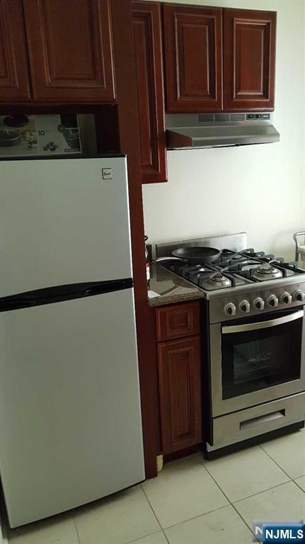 Foto del edificio - 107 4th St