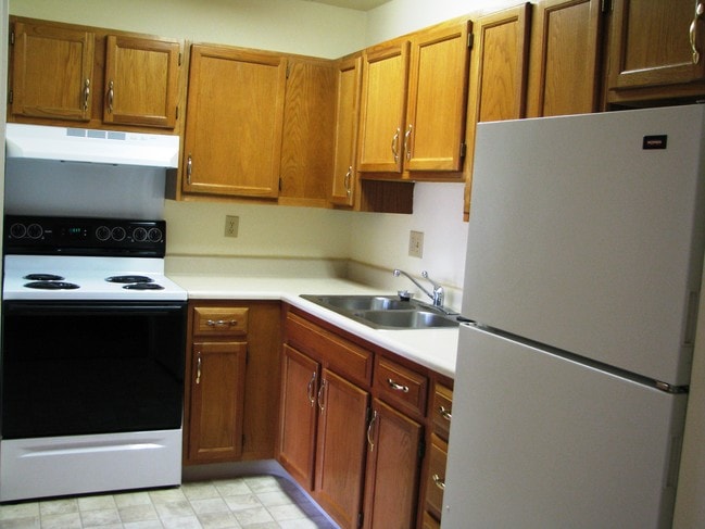 Park Forest Apartments - Jackson, MI | Apartments.com