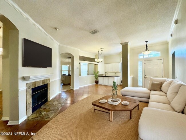 Foto del edificio - 12952 Summerwind Ln