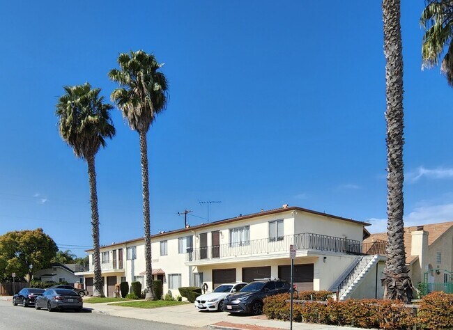 Foto del edificio - 775 Portola Ave
