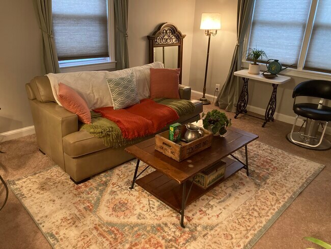 Photo - 234 E Avon Rd House