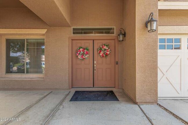 Building Photo - Beautiful Home for rent in Surprise!