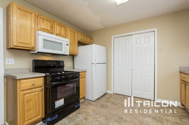 Foto del edificio - 6471 Chickasaw Dr