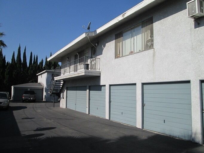 Primary Photo - 7924 2nd St