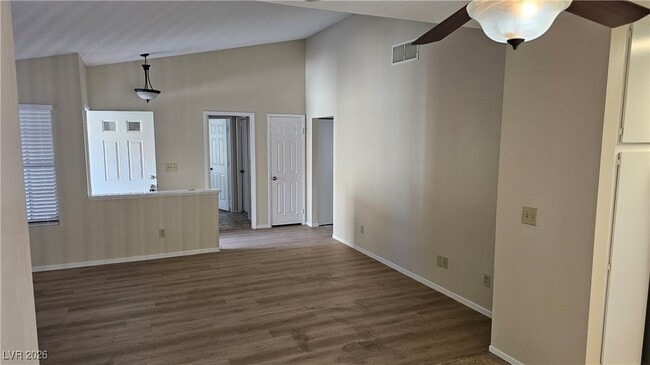 Foto del edificio - 8303 Palmada Dr