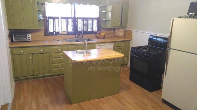 Foto del edificio - 4563 Chamblee Tucker Rd