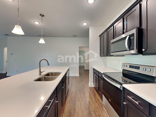Building Photo - 709 Alcovy Ml Pk