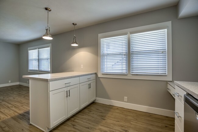 Foto del edificio - 5505 NW Radial Hwy