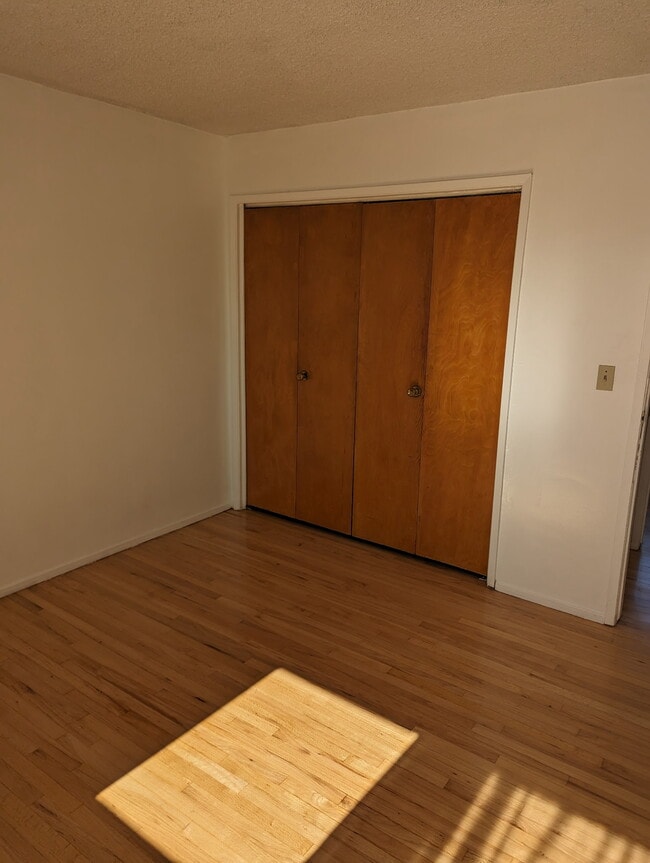 Building Photo - 7117 Eastondale Ave