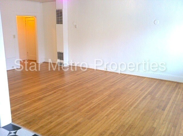 Foto del edificio - 2500 NE Hoyt St