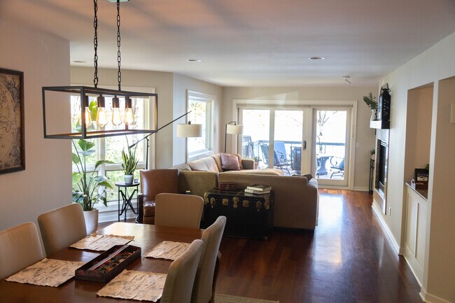 Building Photo - 1276 Tealwood Pl