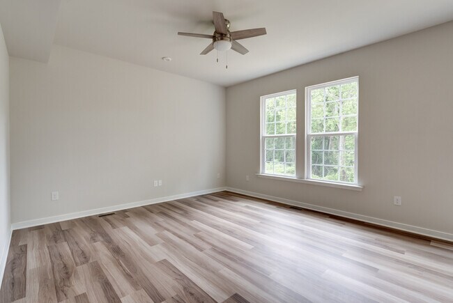 Building Photo - 309 Northfield Heights Lane